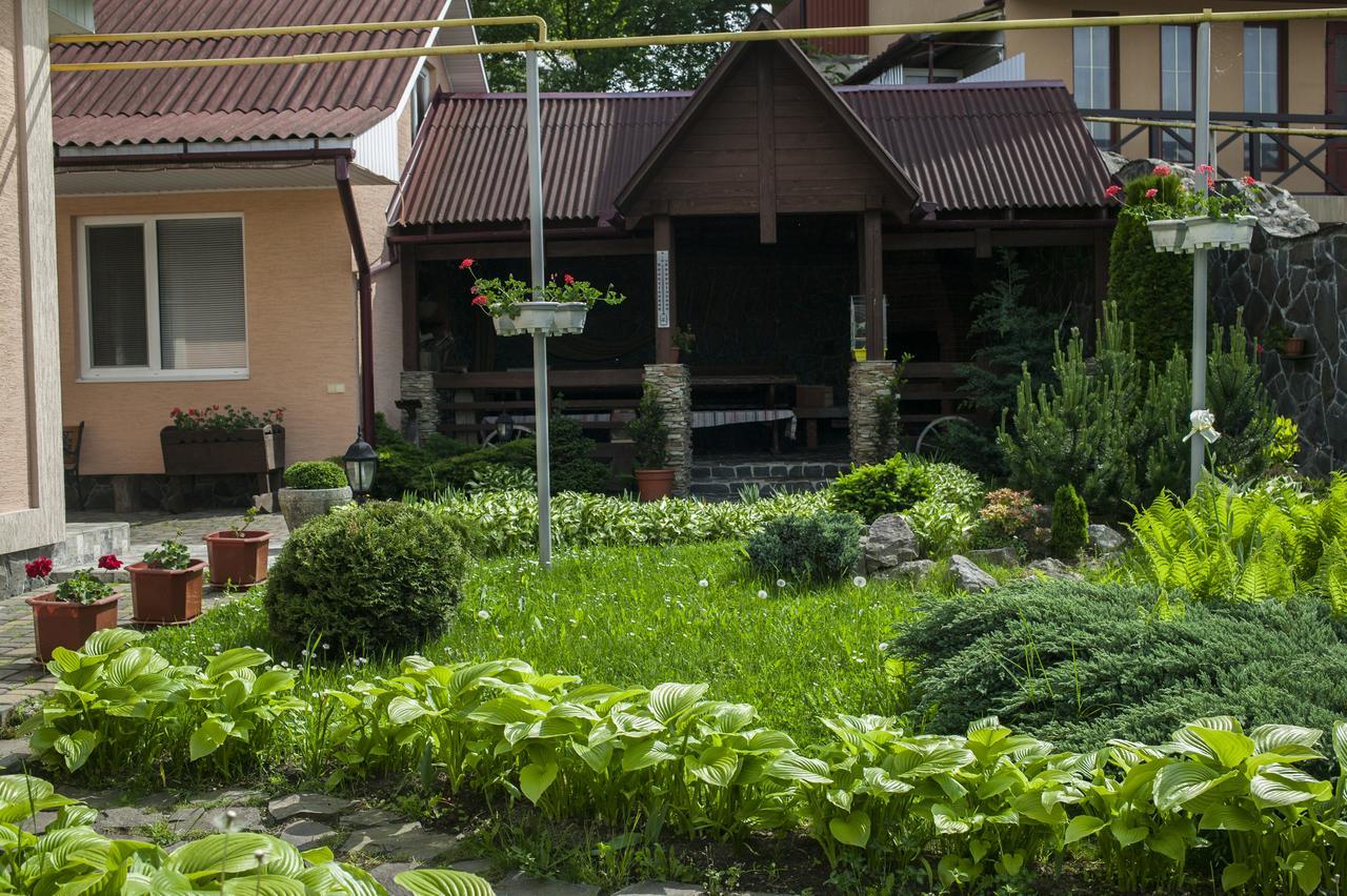 U Eli Hotel Polyana  Ngoại thất bức ảnh